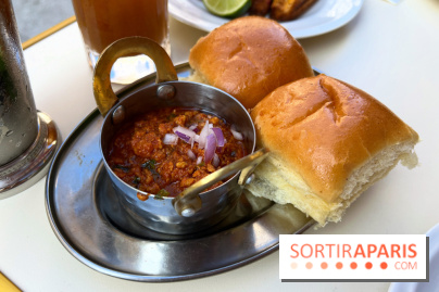 Mumbai Café - Brioches et curry de poulet