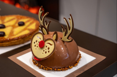 Bûches de Noël et créations de Fête d'Arnaud Larher 2025