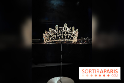 Joyaux dynastiques : une exposition qui brille de mille feux à l'Hôtel de la Marine à Paris