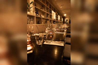 Cave à vin de Madie, restaurant français entre Madeleine et Saint-Lazare