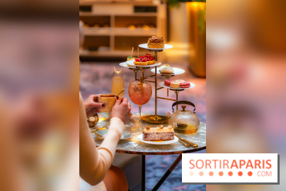 Le tea time Emily in Paris de l'Hôtel du Louvre - A7C04041