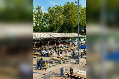 ANNETTE K PASSE EN MODE DOLCE VITA POUR LE MOIS DE MAI