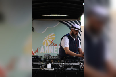 ANNETTE K PASSE EN MODE DOLCE VITA POUR LE MOIS DE MAI