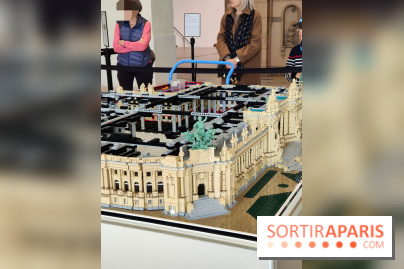 Insolite : assistez au montage en live d'une maquette LEGO du Grand Palais