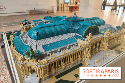 Insolite : assistez au montage en live d'une maquette LEGO du Grand Palais