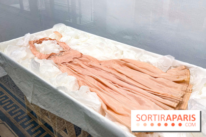 Le Musée Vivant de la Mode d'Olivier Saillard : exposition-performance à la Fondation Cartier - IMG 5976