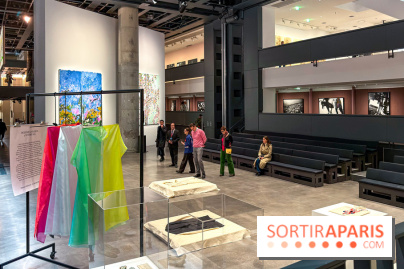 Le Musée Vivant de la Mode d'Olivier Saillard : exposition-performance à la Fondation Cartier