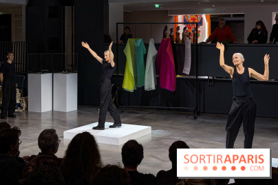 Le Musée Vivant de la Mode d'Olivier Saillard : exposition-performance à la Fondation Cartier