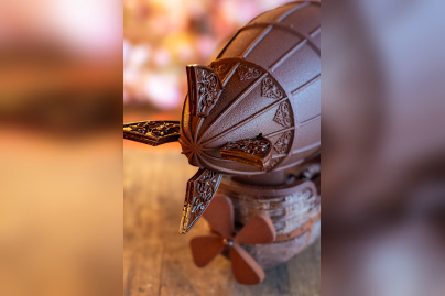 La Belle Envolée du Cheval Blanc Paris, l'Oeuf de Pâques dirigeable 2026 - A7C08077