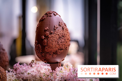 L'Oeuf de Pâques floral du George V Paris 2026 par Michael Bartocetti - les photos