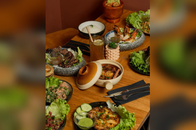 SEP LAÏ à Paris : aperçu des spécialités laotiennes proposées à la carte - 🎶 Pour un dîner avec toi, je ferais nimporte quoi 🎶Appelez vos amis et séduisez les pour ve