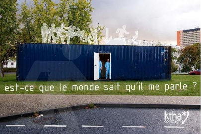 Est ce que le monde sait qu'il me parle?