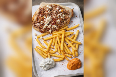 Chouchou Paris : Le temple de la grillade au feu, du kebab  et de la crêpe XXL débarque à Strasbourg-Saint-Deni