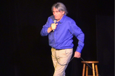 Un boomer sort de l'ombre : Le Vioc entre en résistance