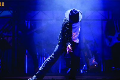 FOREVER THE BEST SHOW ABOUT THE KING OF POP