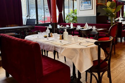 Campagne #36978 - Sacré Frenchy Paris – Rez de chaussée sublimé par un nouvel aménagement intérieur.