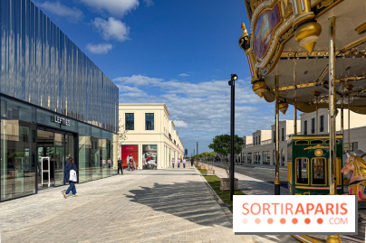 Valvert Croix Blanche : le complexe shopping-loisirs XXL en Essonne avec fontaine et parc à dinosaures