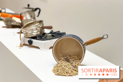 Serena Carone : une exposition dans un monde de faïence et de faux-semblants à la galerie Perrotin
