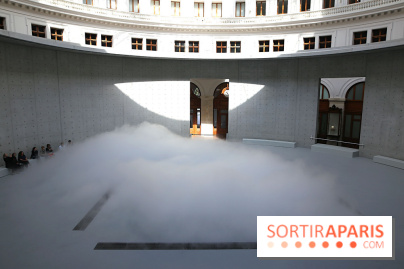 Fujiko Nakaya : nos photos de sa sculpture de brouillard à voir à la Bourse de Commerce