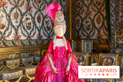 Une exposition de costumes conçus par Christian Lacroix au château de Fontainebleau