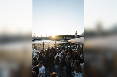 Le Flow au Pont Alexandre III : rooftop, street food et club sur la Seine - Clubs Flow 20230710 002