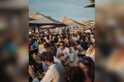 Le Flow au Pont Alexandre III : rooftop, street food et club sur la Seine - FLOW 01 05 25 @alex crk 77