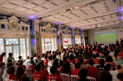 Fan Zone Coupe du monde de football au Salon des Miroirs - image (1)