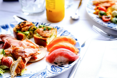 Brunch à volonté sur la Seine avec Le Diamant Bleu à Paris - 10% avec le code SORTIRAPARIS10