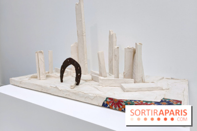 Exposition Simone Fattal au MAM Paris : mythes, exil et villes englouties