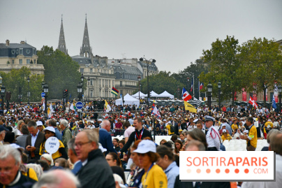 En images : la messe géante sur les Champs-Elysées du Pape Léon XIV
