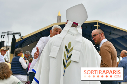 En images : la messe géante sur les Champs-Elysées du Pape Léon XIV