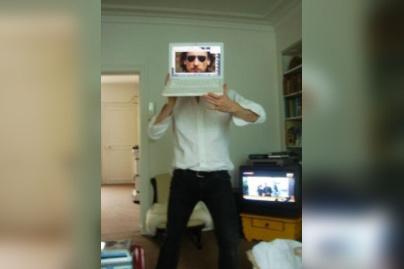 TOTV, Opera Pop deTravis Bürki