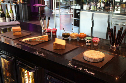 Bar à fromages au Makassar lounge & restaurant