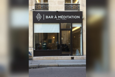 Bar à méditation