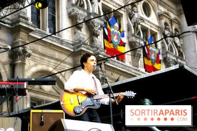 Antoine LéonPaul au Festival Fnac Live, le jeudi 21 juillet 2011, sur le Parvis de l'Hôtel de Ville