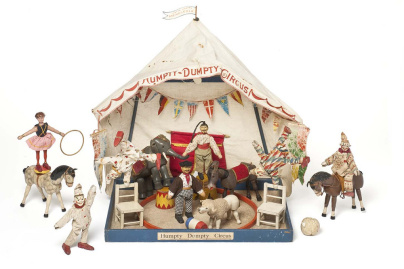 Parade, l'exposition aux Arts Décoratifs