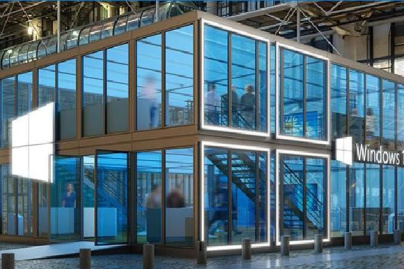 Un Windows Cube au Centre Pompidou pour le lancement 