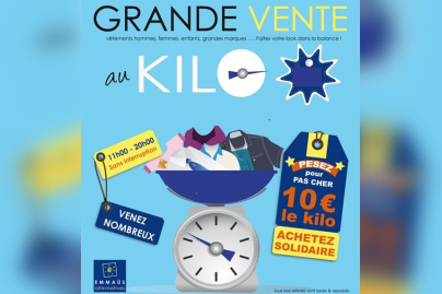 Emmaüs vente de vêtements au kilo 