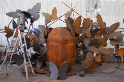 Les femmes de Manolo Valdés Place Vendôme