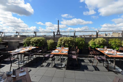 Dîner et feu d'artifice du 14 juillet 2018 depuis le toît du restaurant Maison Blanche