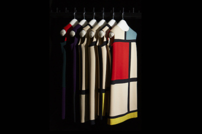 Robes-tabeaux Mondrian et les bijoux de Claude Lalanne, l'exposition au Musée Yves Saint-Laurent