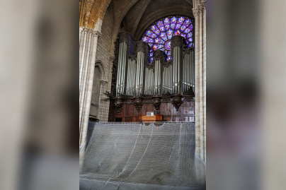 Notre Dame de Paris : le chantier de restauration du grand orgue commence