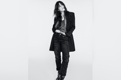 Charlotte Gainsbourg sort une collection pour Zara, avec des pièces jean intemporelles
