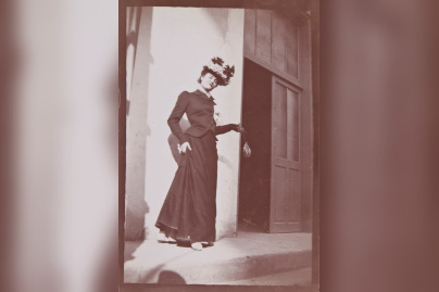 Misia, Reine de Paris Musée Orsay Paris, exposition Misia Musée Orsay Paris | Édouard Vuillard, Misia Natanson sur le perron de La Croix-des Gardes, Cannes, 1901 Collection particulière © Archives Vuillard, Paris