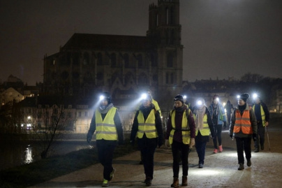Paris-Versailles-Mantes à la marche 2026, la randonnée nocturne de 12 à 54 km