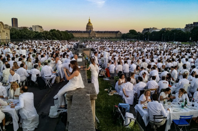 Le Dîner en blanc de Paris 2018 aux Invalides
