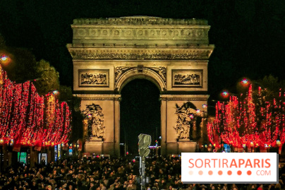 Réveillon du Nouvel an 2020 sur les Champs Élysées, spectacle sur l'Arc de Triomphe à Paris