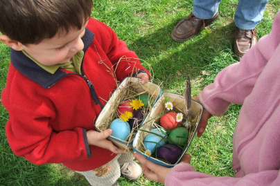 La chasse aux oeufs de la Bergerie Nationale, vacances de pâques