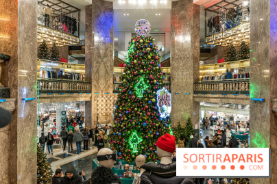 Le sapin de Noël des Galeries Lafayette Champs Elysées 2022