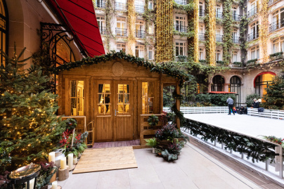 Chalet de fondues savoyardes et patinoire de Noël au Plaza Athénée 2022